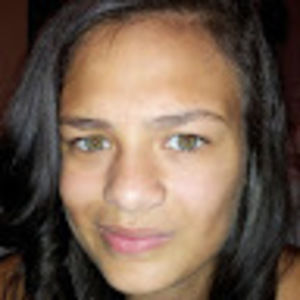 Meet your Posher, Yasmine